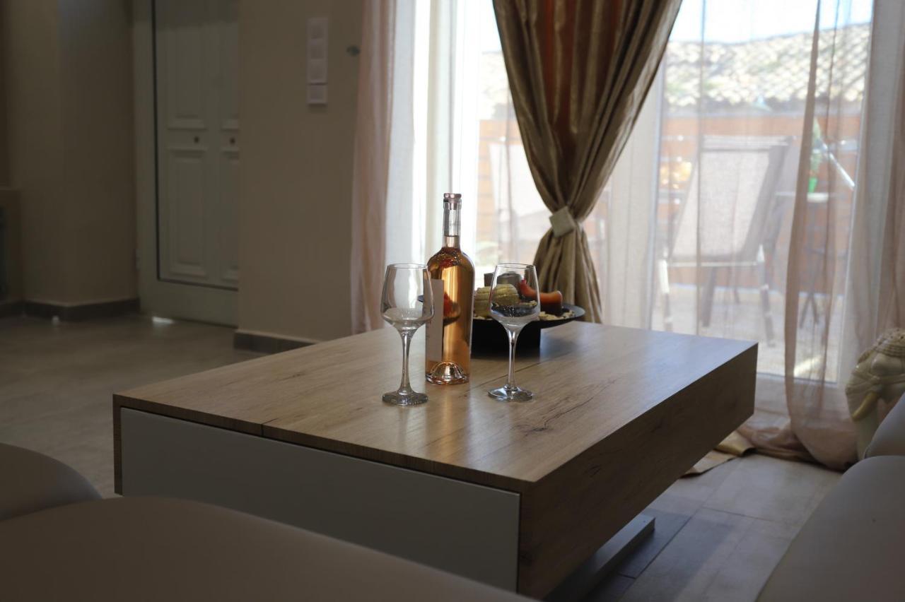 Olive Grove Deluxe Apartment Agnitsini Luaran gambar